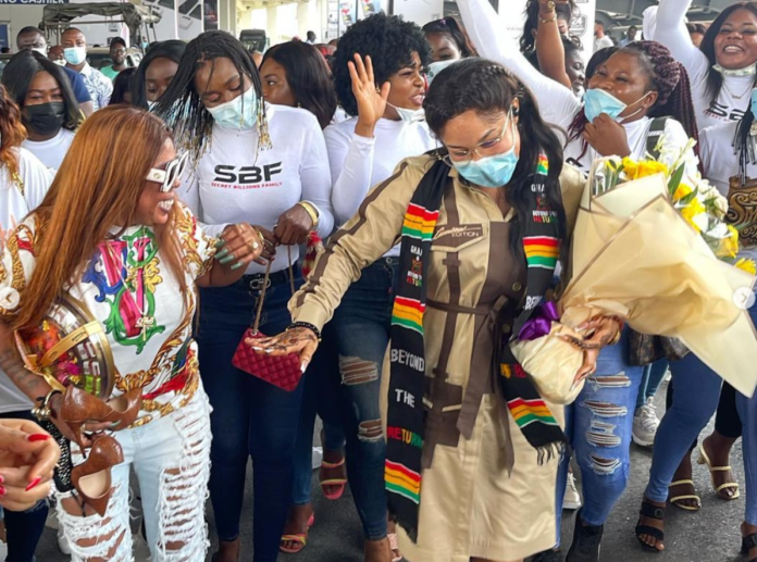 Tonto Dikeh Causes Massive Traffic At Ghana Airport Upon Her Arrival [Videos]